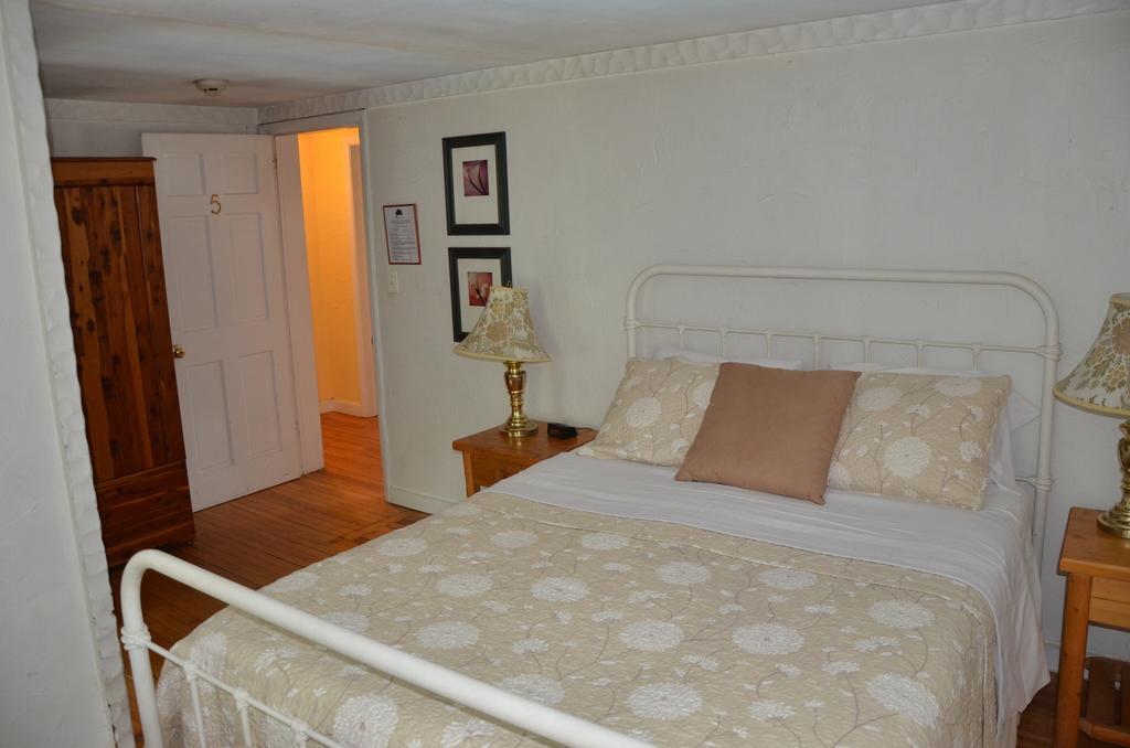 Cornwall Inn الغرفة الصورة